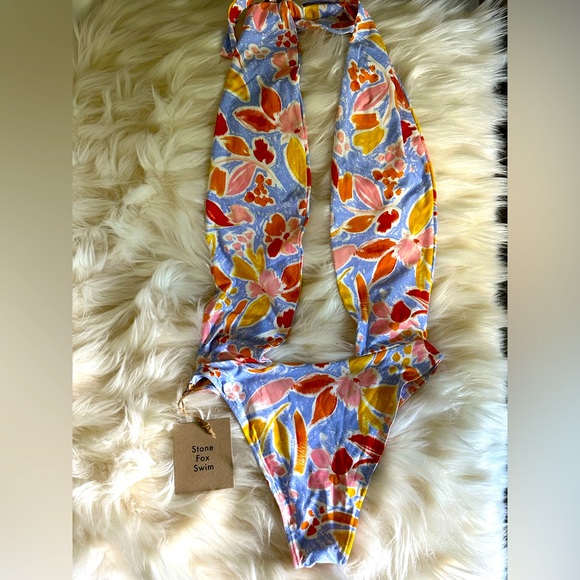 AZALEA ONE PIECE STONE FOX SWIM NWT - Picture 4 of 5